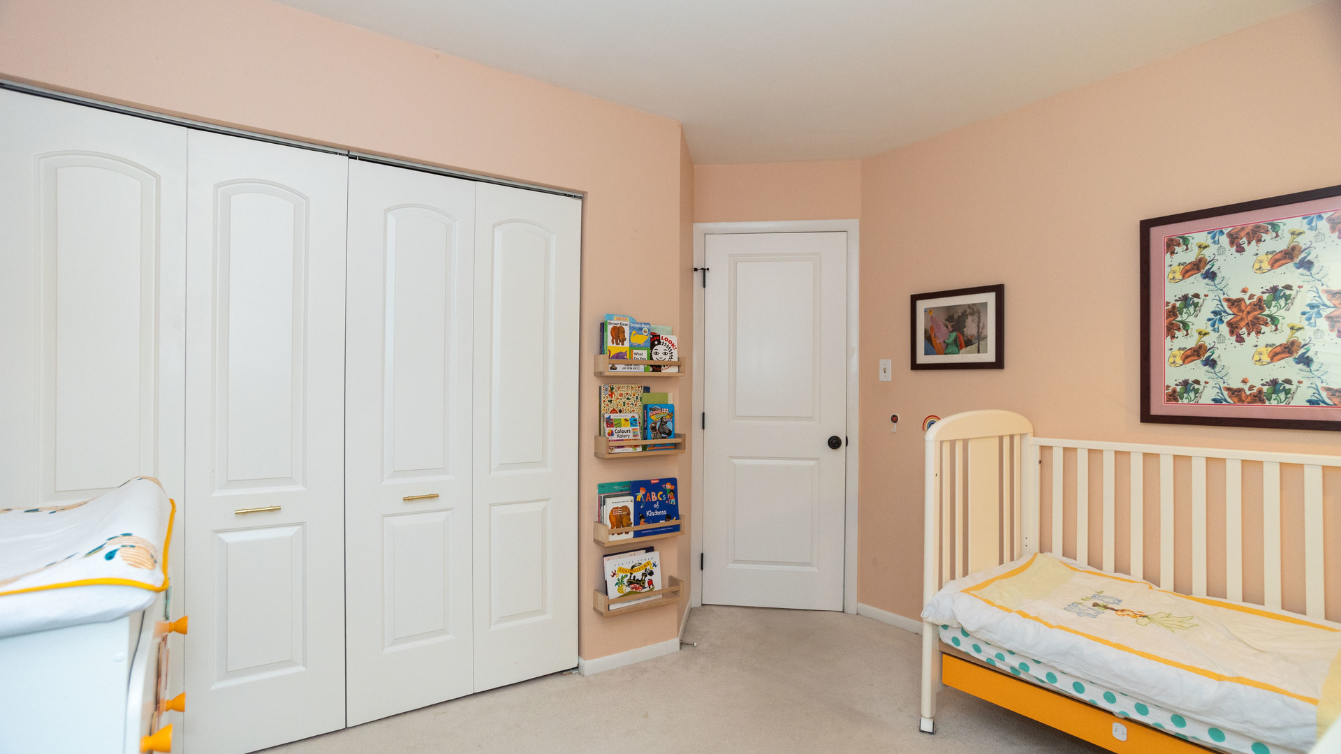 2646 N WAYNE Avenue Unit: A