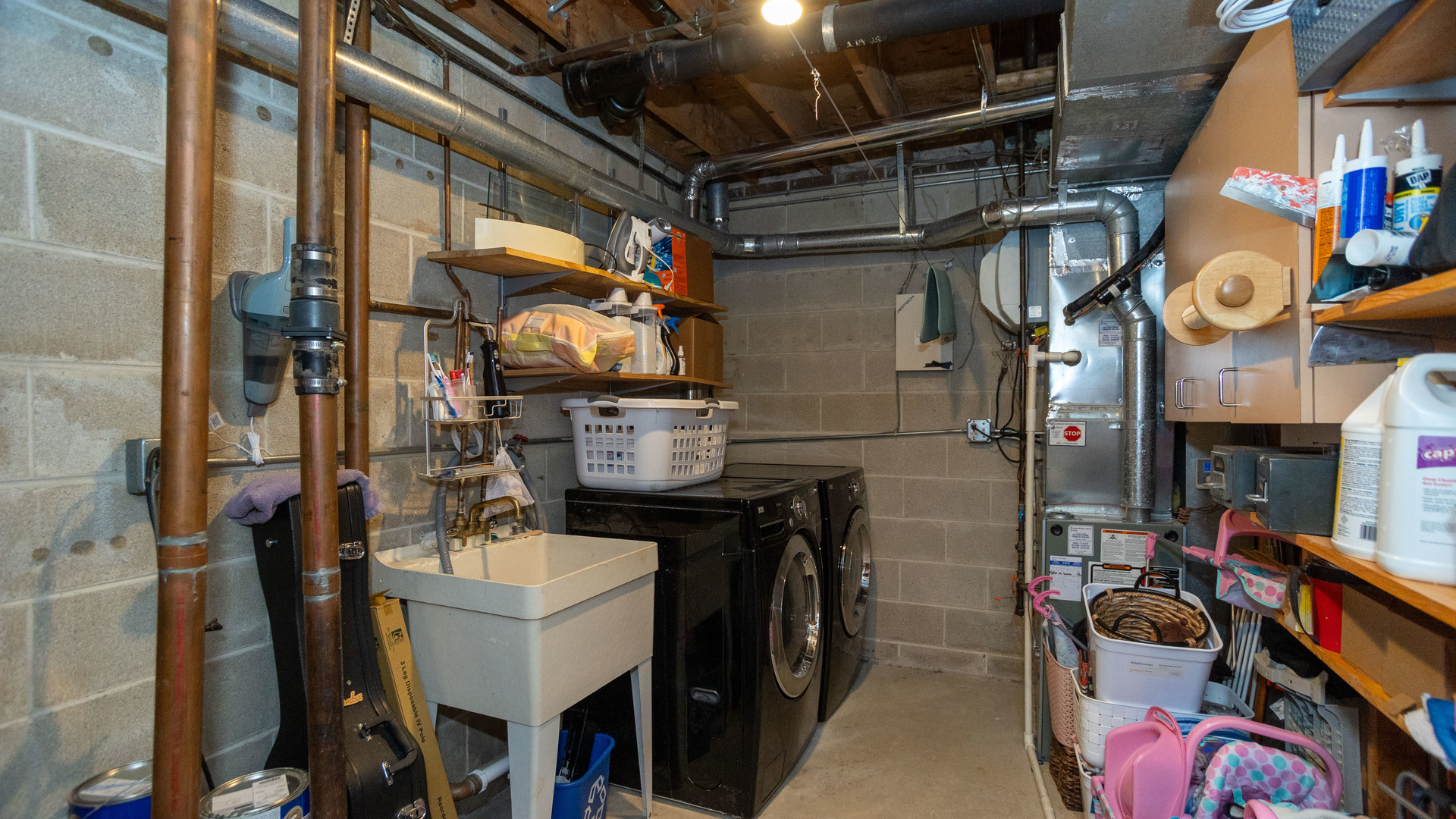 2646 N WAYNE Avenue Unit: A