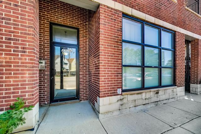 3715 N Elston Avenue Unit: 3