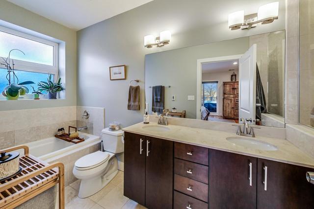 3715 N Elston Avenue Unit: 3