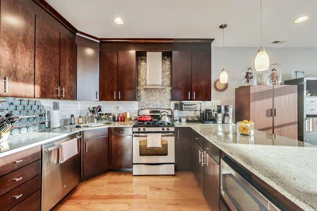 3715 N Elston Avenue Unit: 3