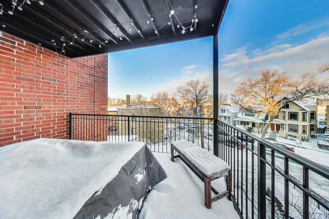 3715 N Elston Avenue Unit: 3