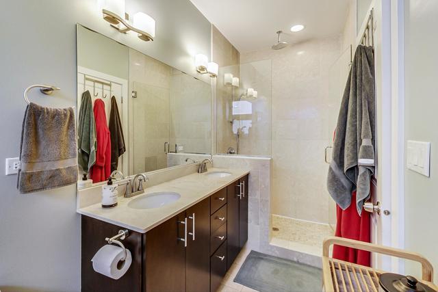 3715 N Elston Avenue Unit: 3