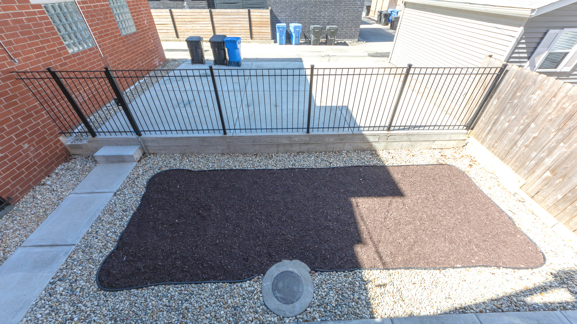 2036 N Hoyne Avenue Unit: 1