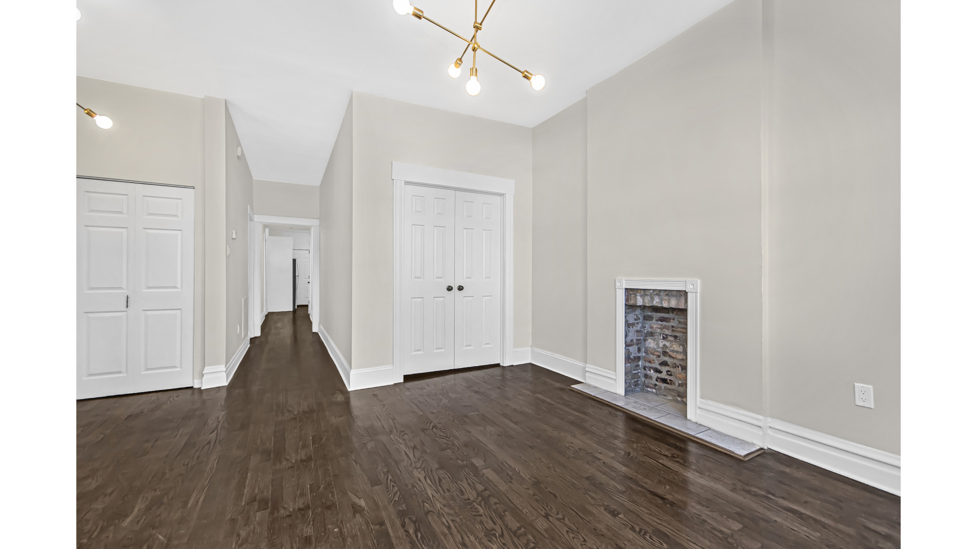 1337 N Western Avenue Unit: 3