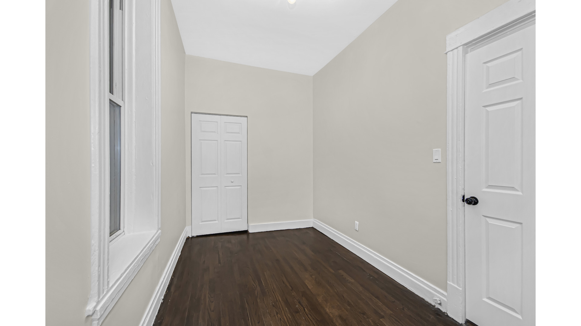 1337 N Western Avenue Unit: 3