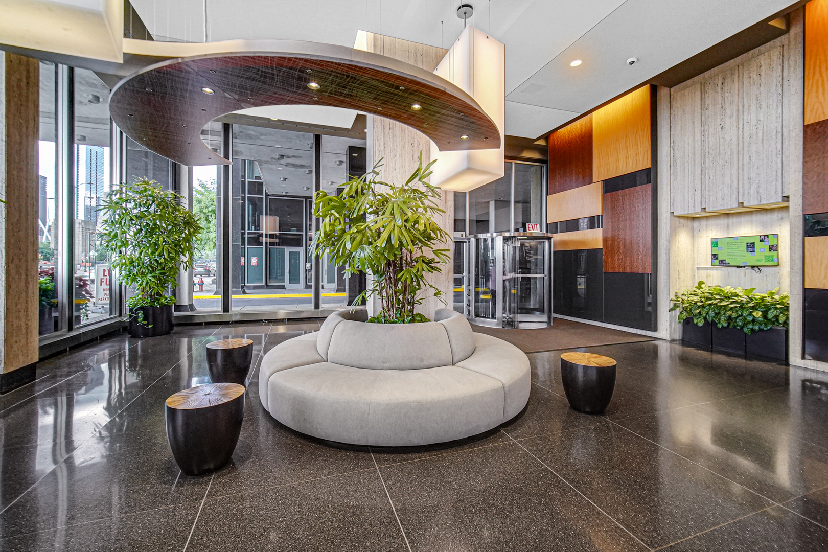 400 E Randolph Street Unit: 2527