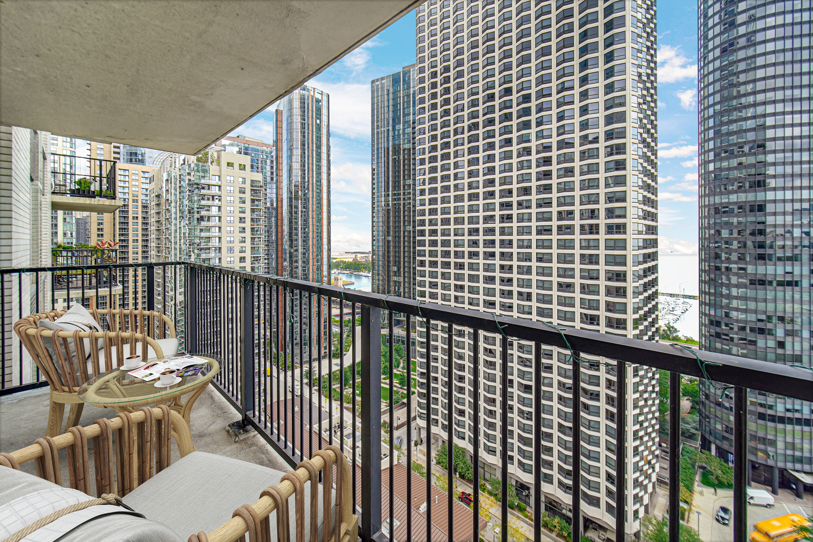 400 E Randolph Street Unit: 2527