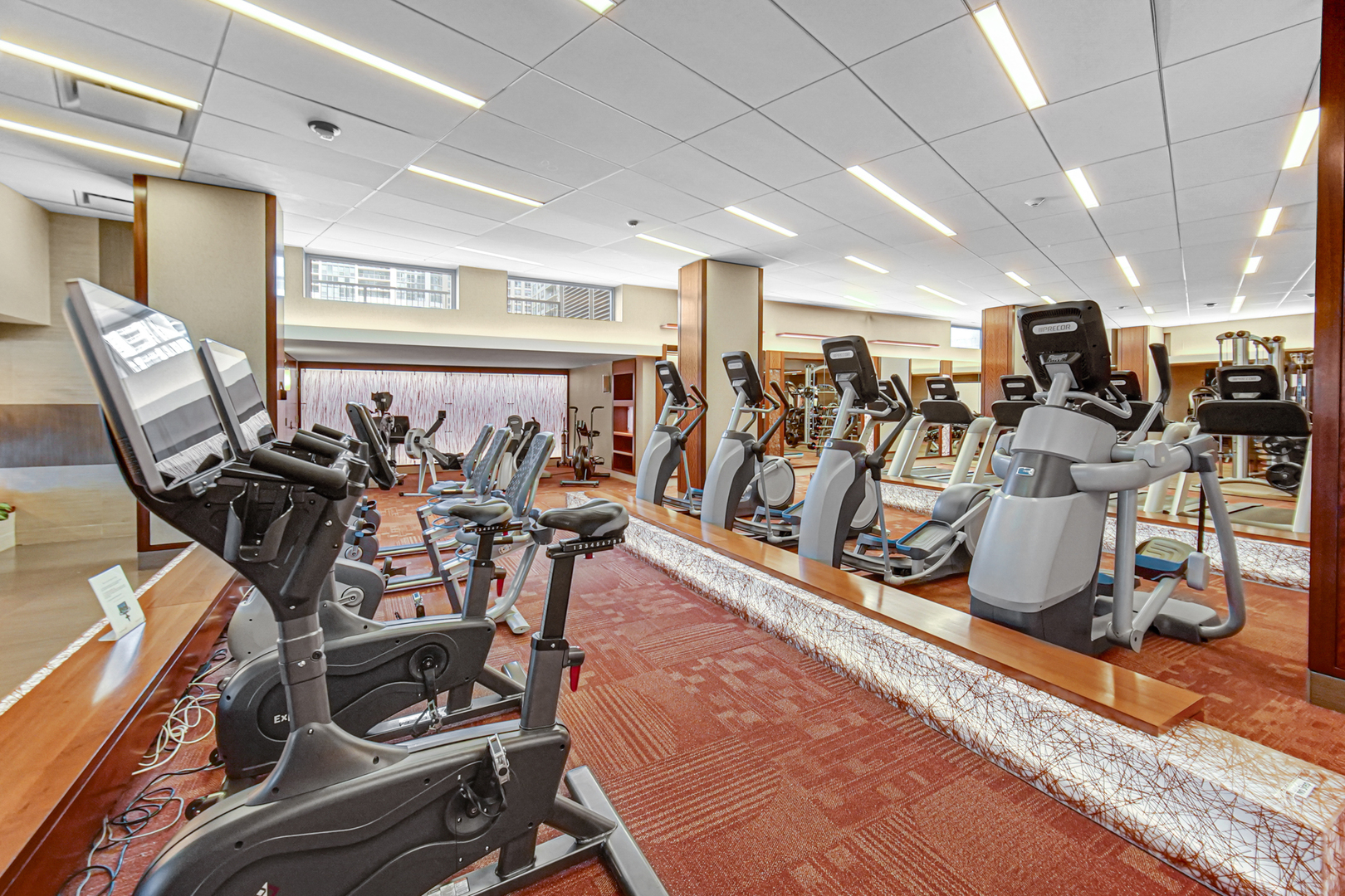 400 E Randolph Street Unit: 2527
