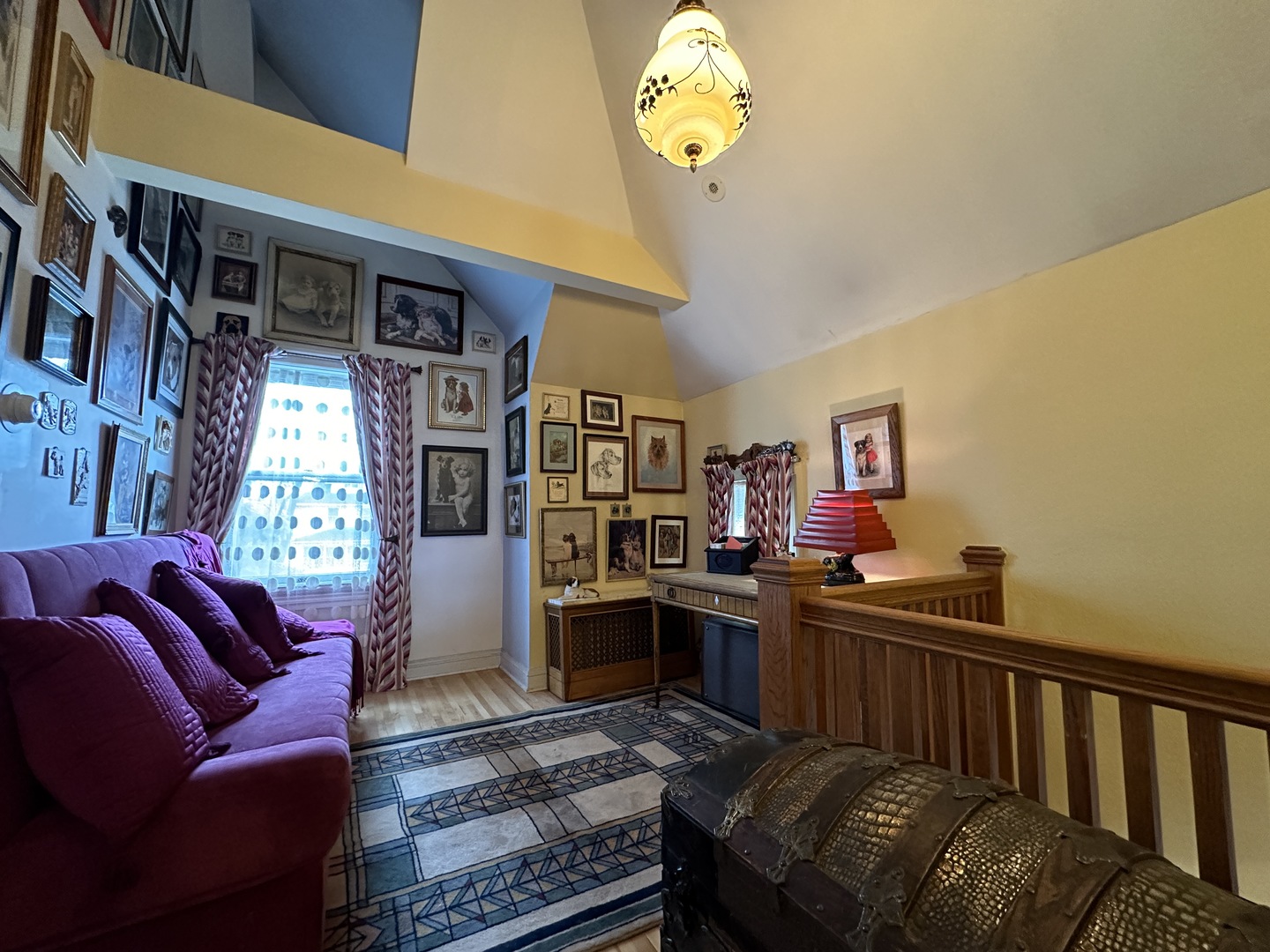 4024 W Waveland Avenue