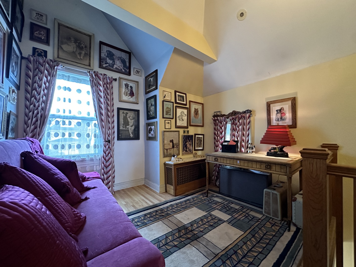 4024 W Waveland Avenue