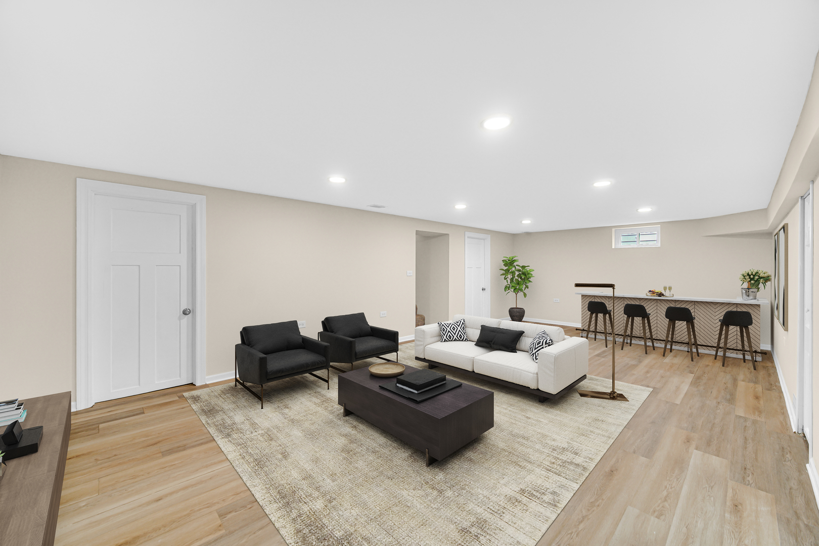 24 W Monroe Street