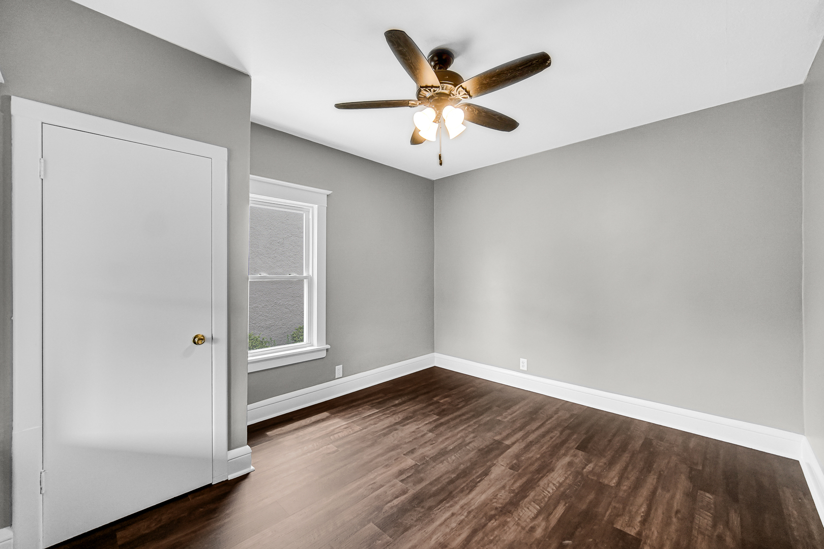 241 N Fulton Avenue