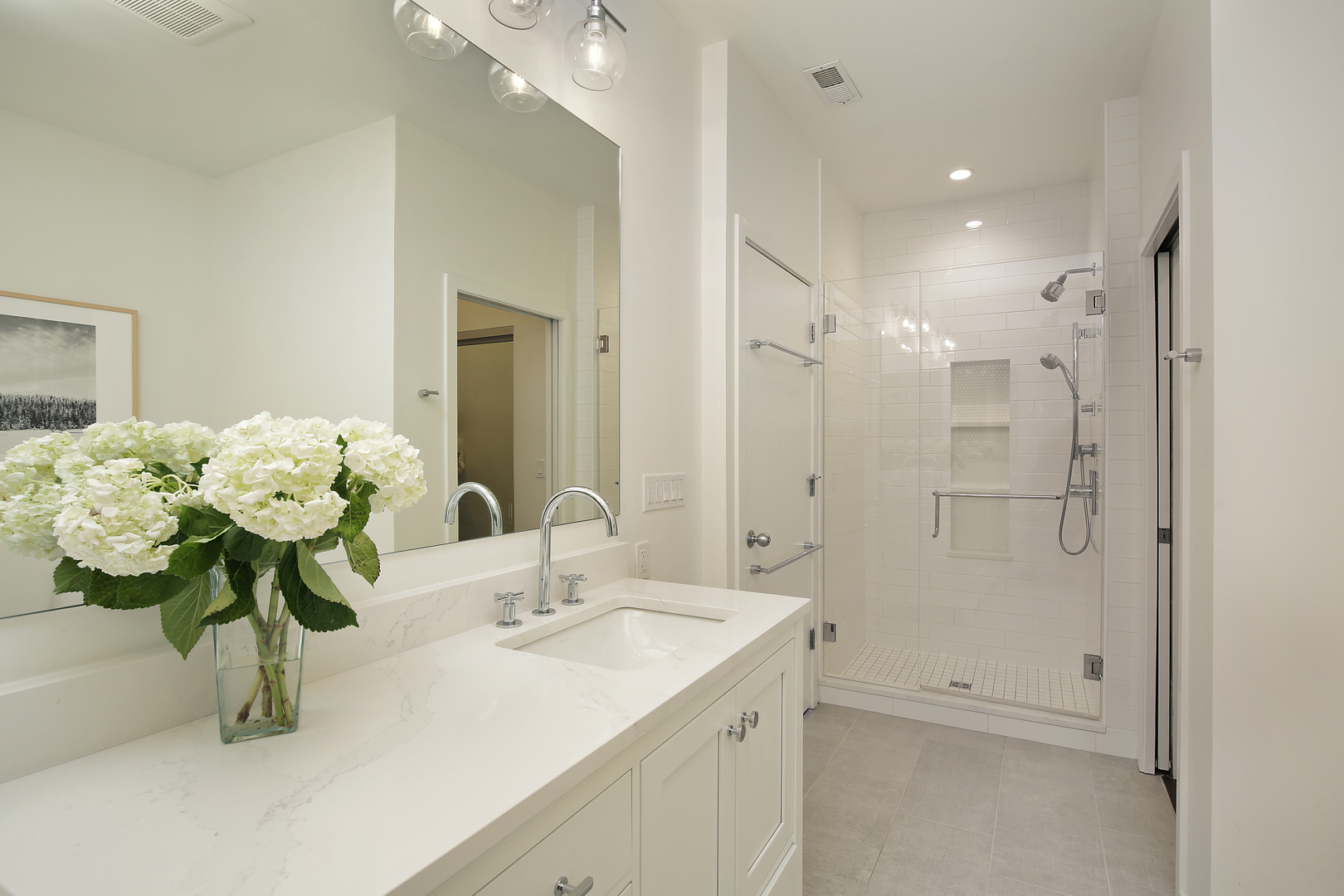 1872 N Damen Avenue Unit: PH