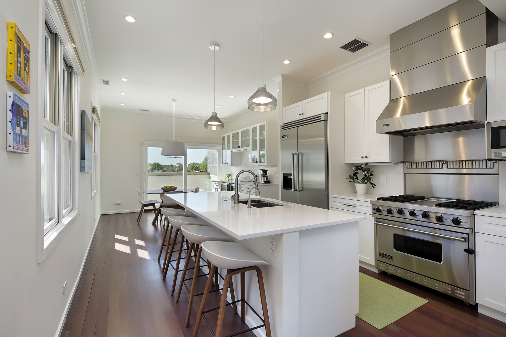 1872 N Damen Avenue Unit: PH