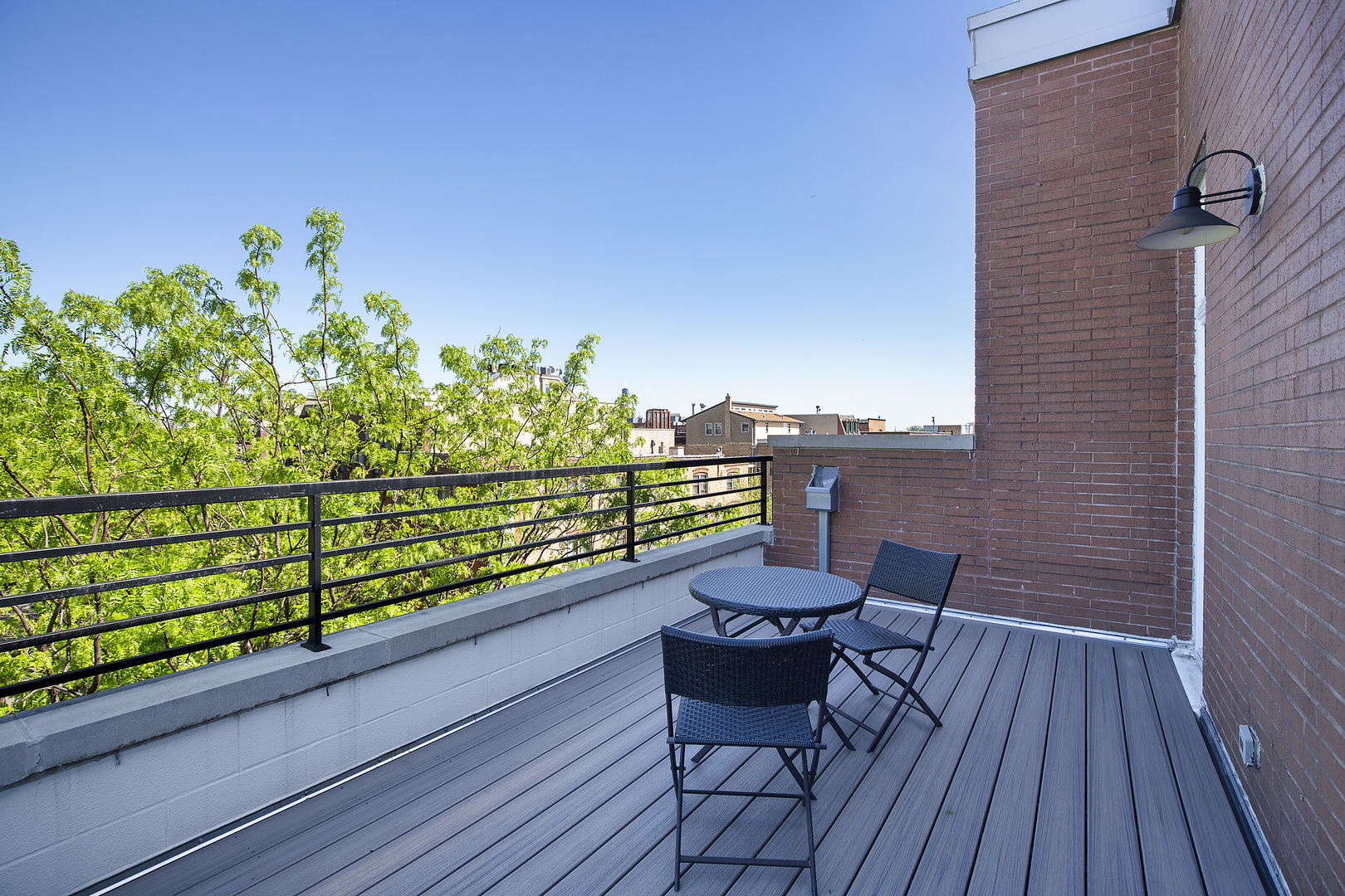 1872 N Damen Avenue Unit: PH