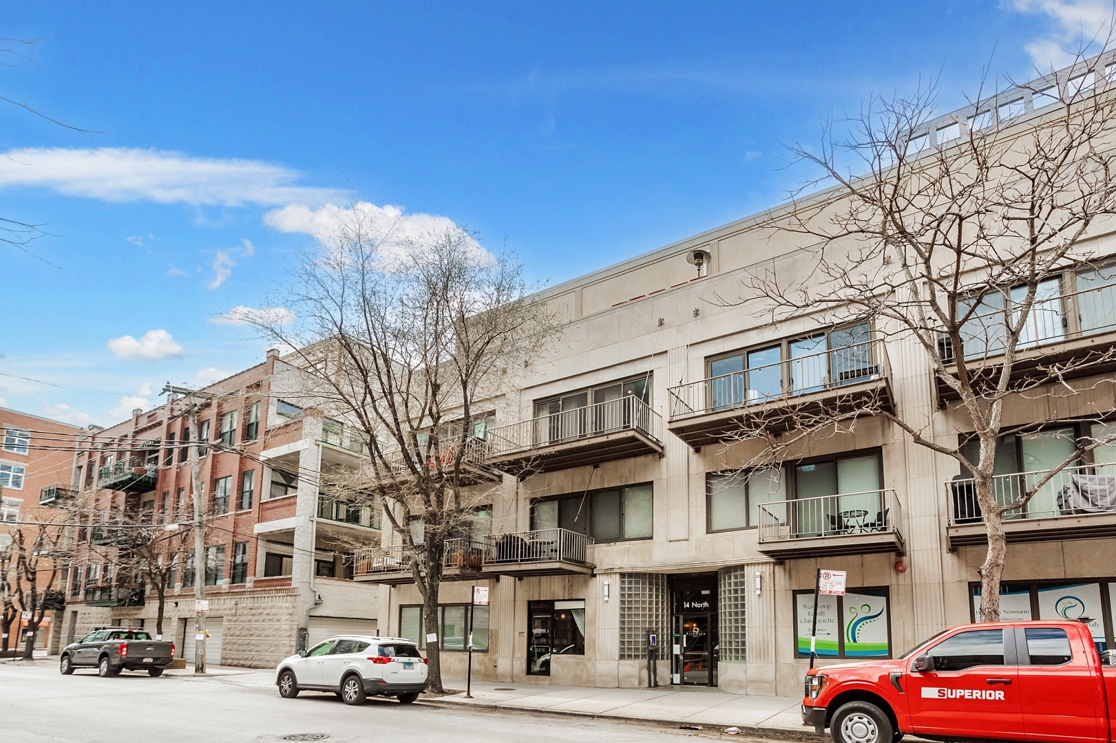 14 N Sangamon Street Unit: 206