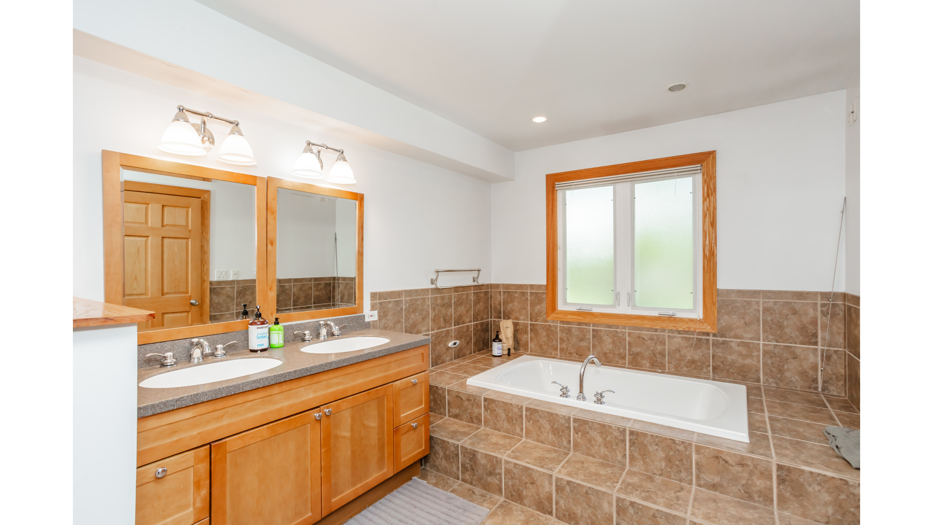 3250 W 97th Street