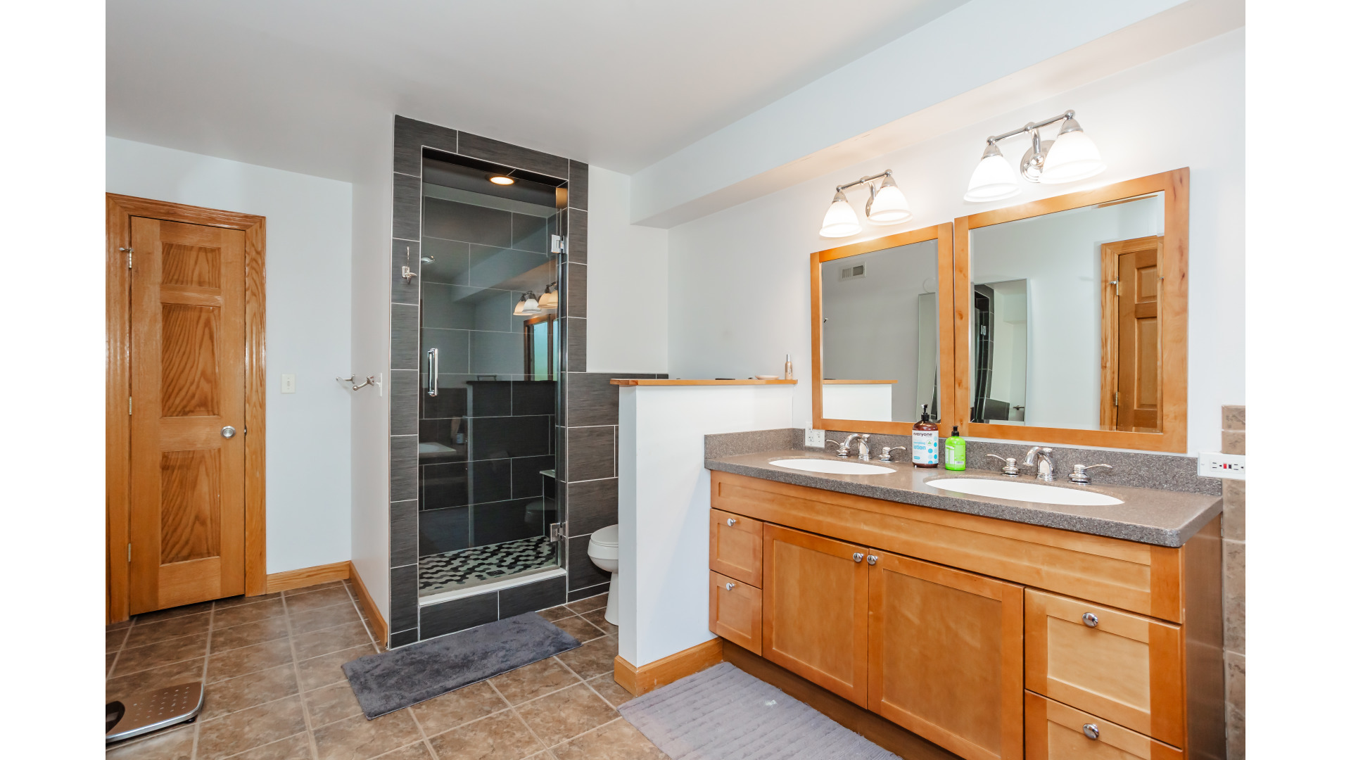 3250 W 97th Street
