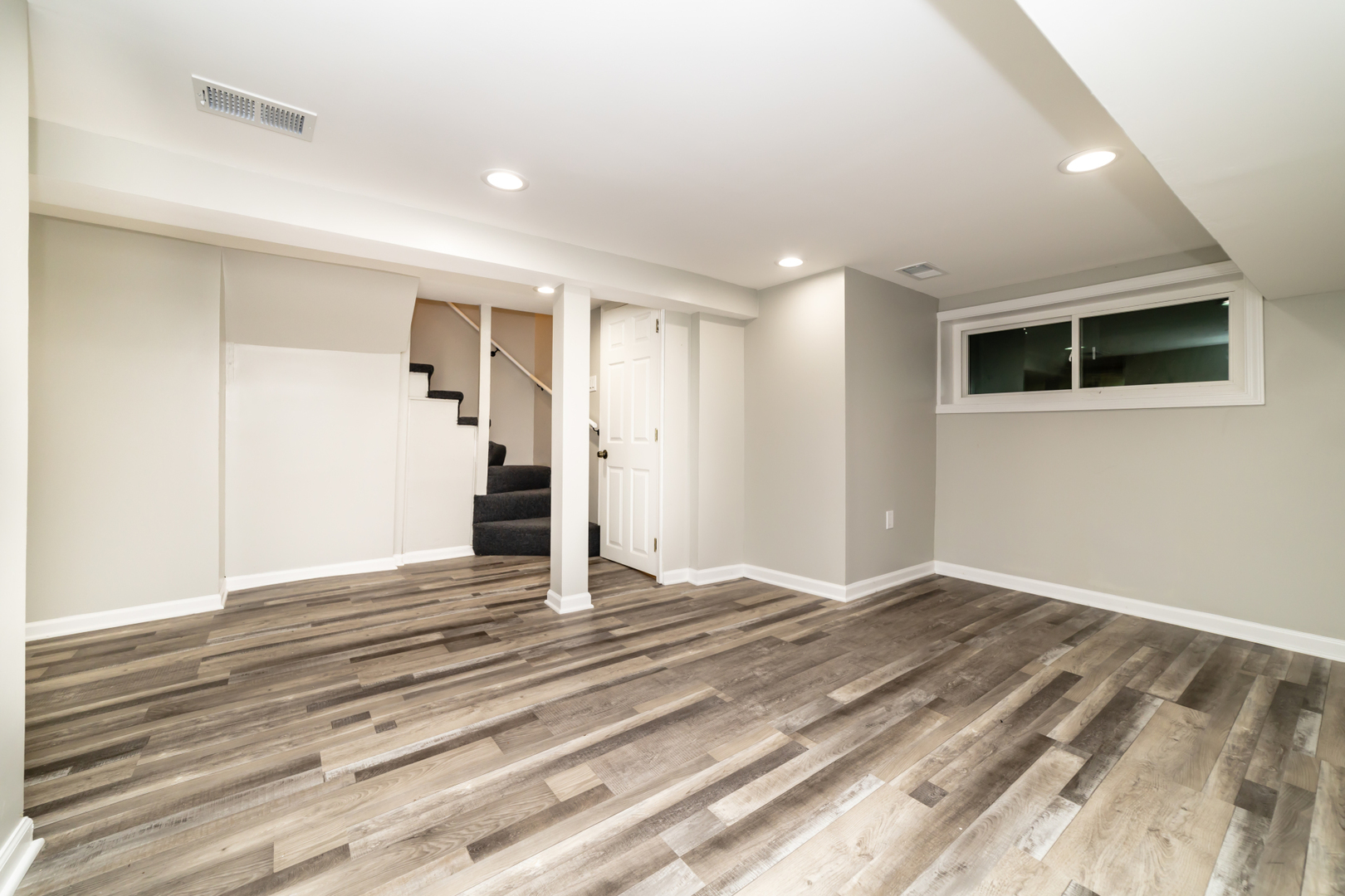 2630 N Fairfield Avenue Unit: 1F