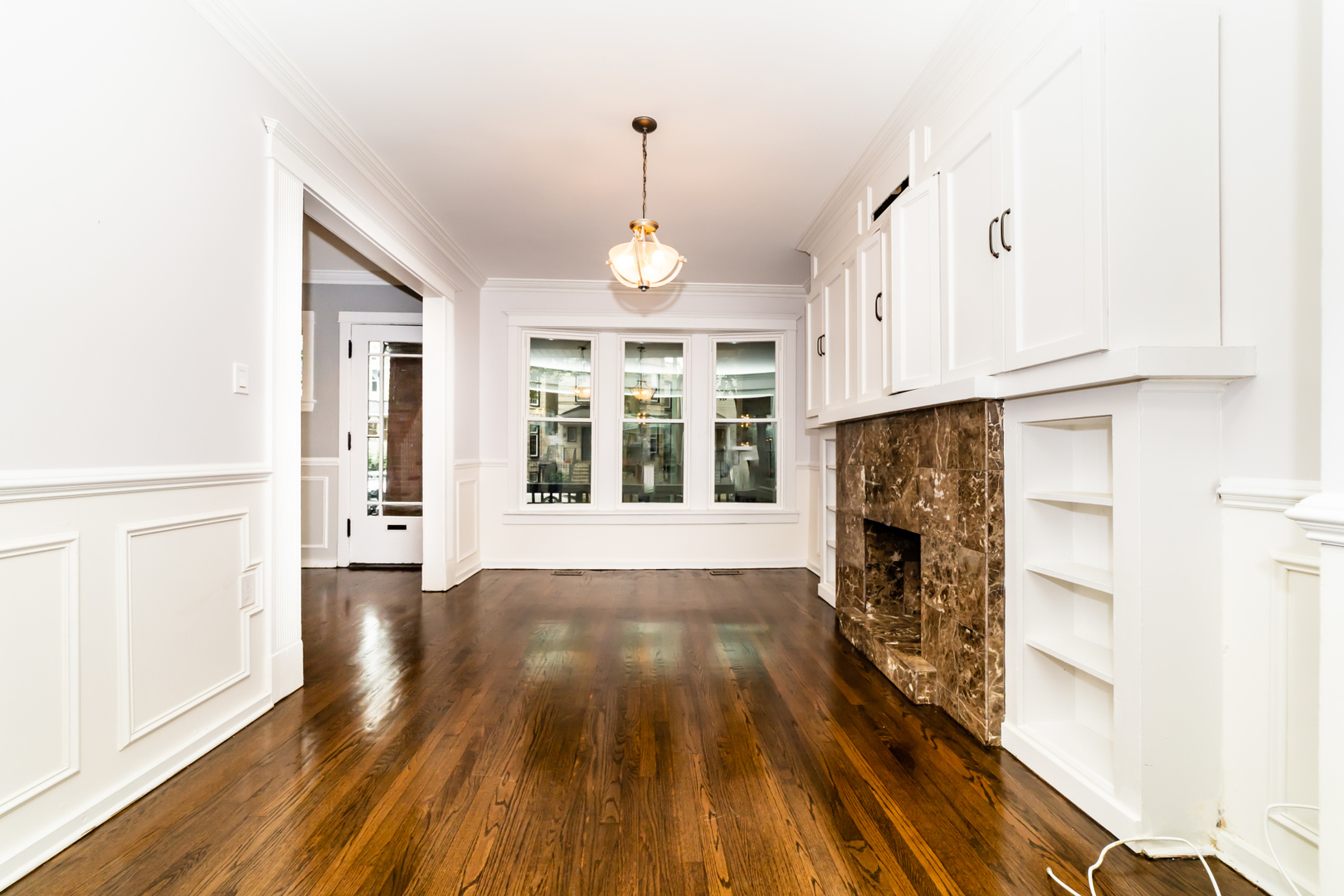 2630 N Fairfield Avenue Unit: 1F