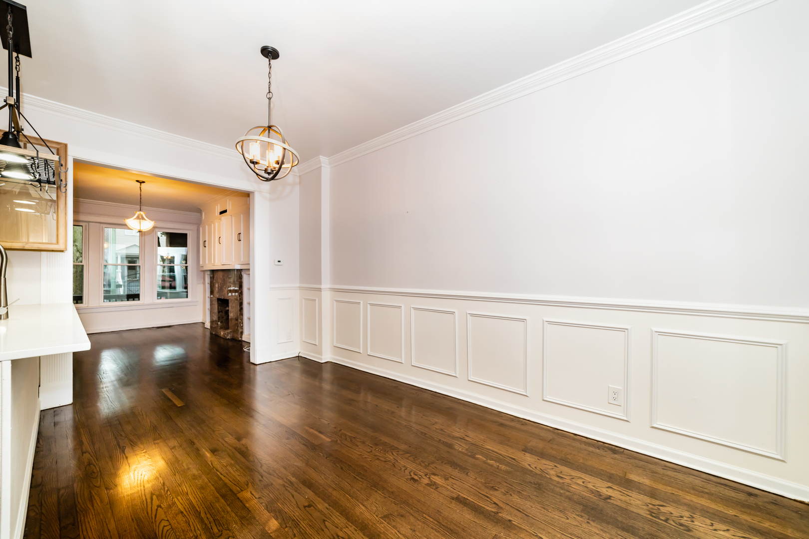 2630 N Fairfield Avenue Unit: 1F
