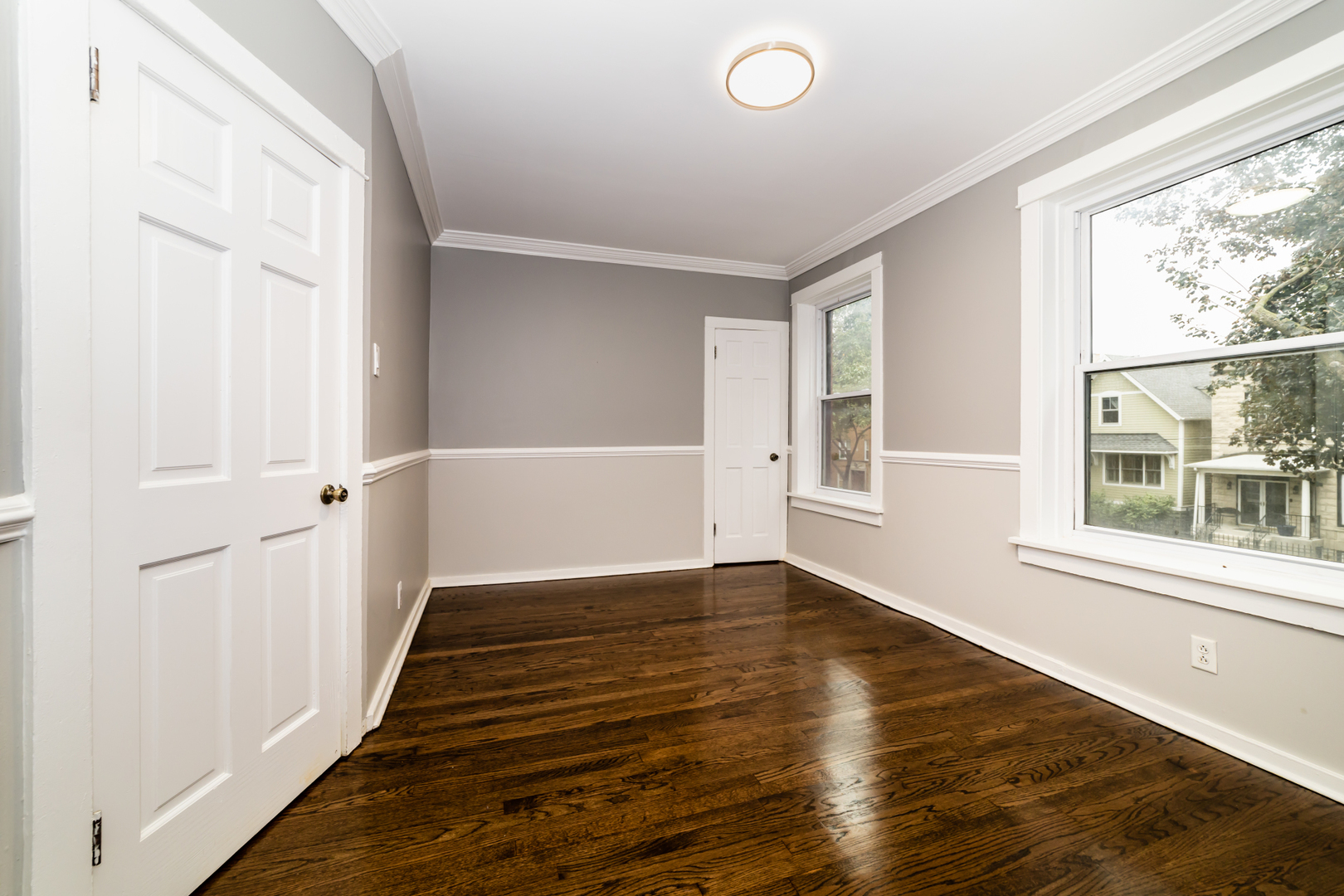 2630 N Fairfield Avenue Unit: 1F
