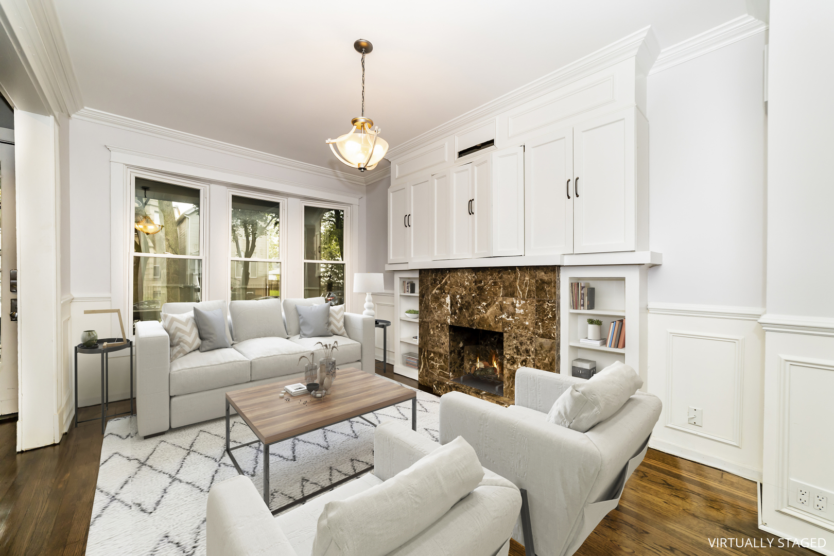 2630 N Fairfield Avenue Unit: 1F