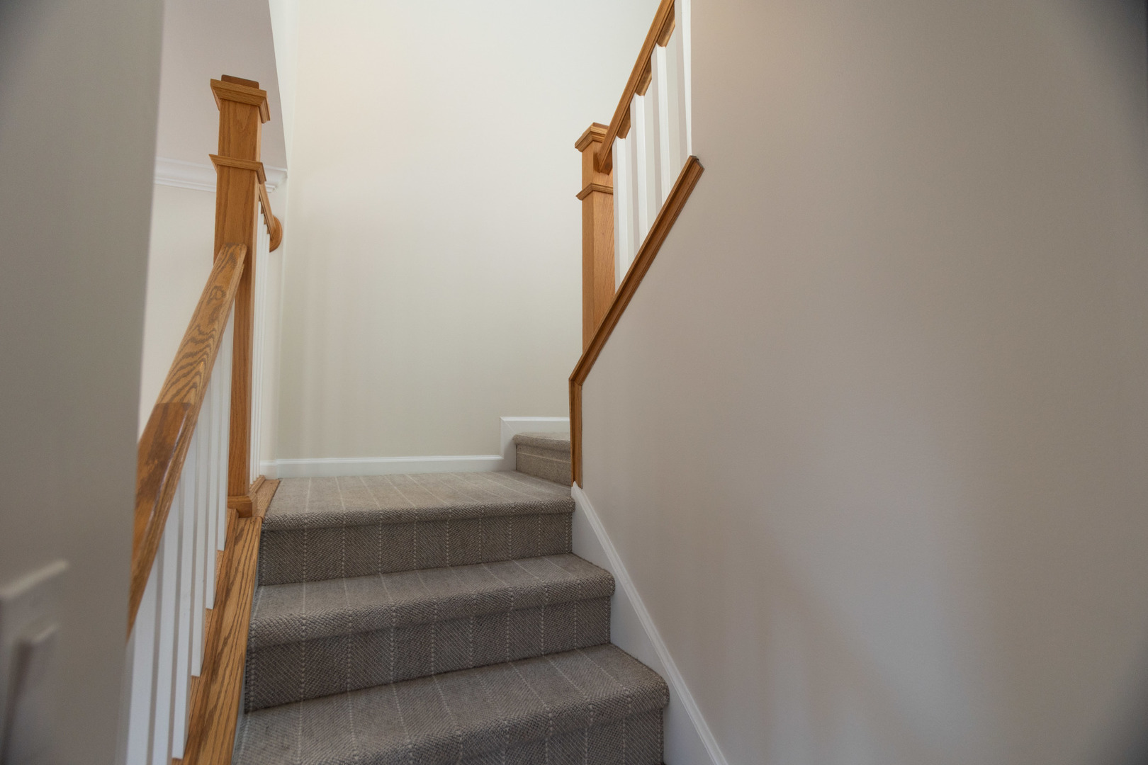 3015 N LEAVITT Street Unit: 3E