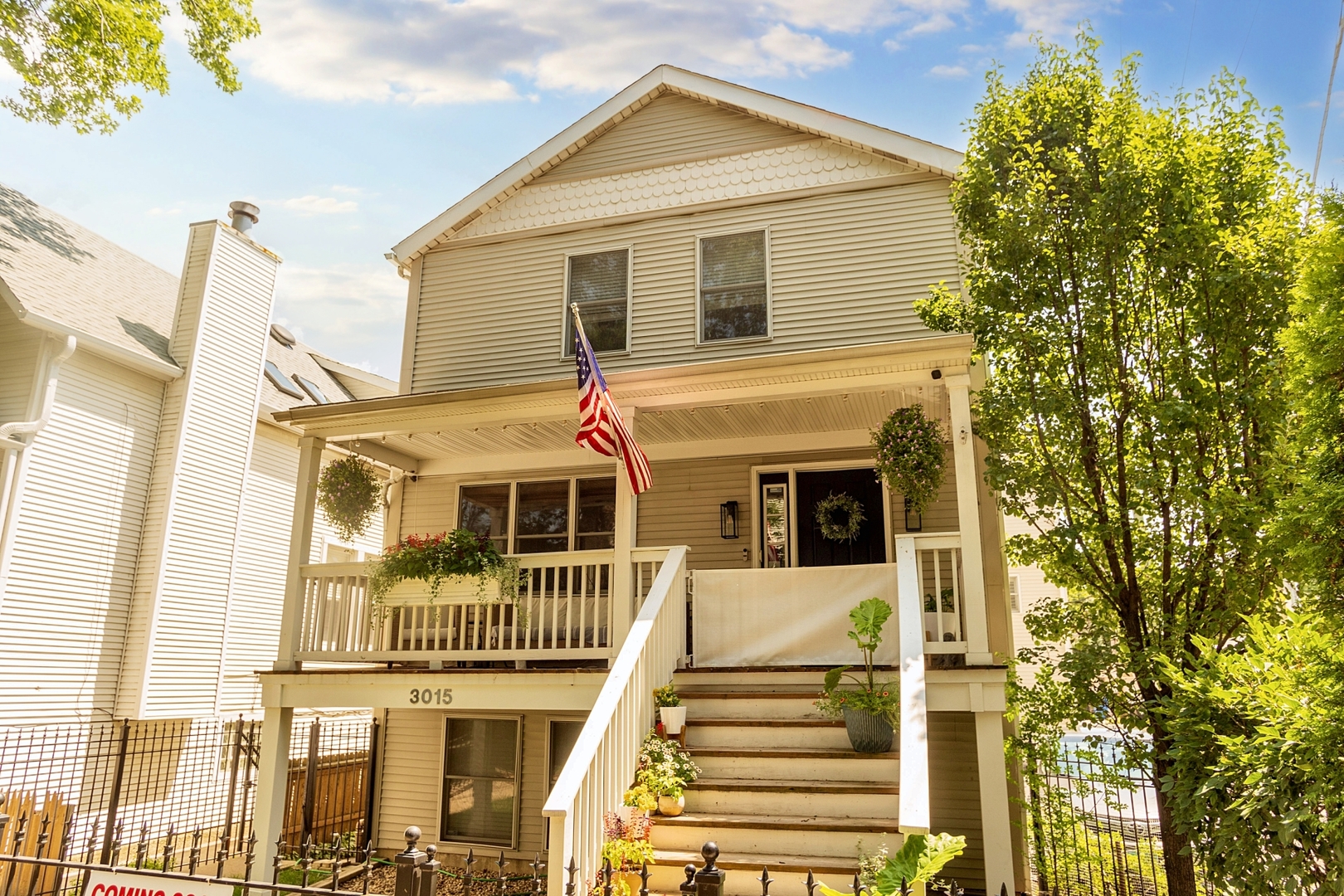 3015 N LEAVITT Street Unit: 3E