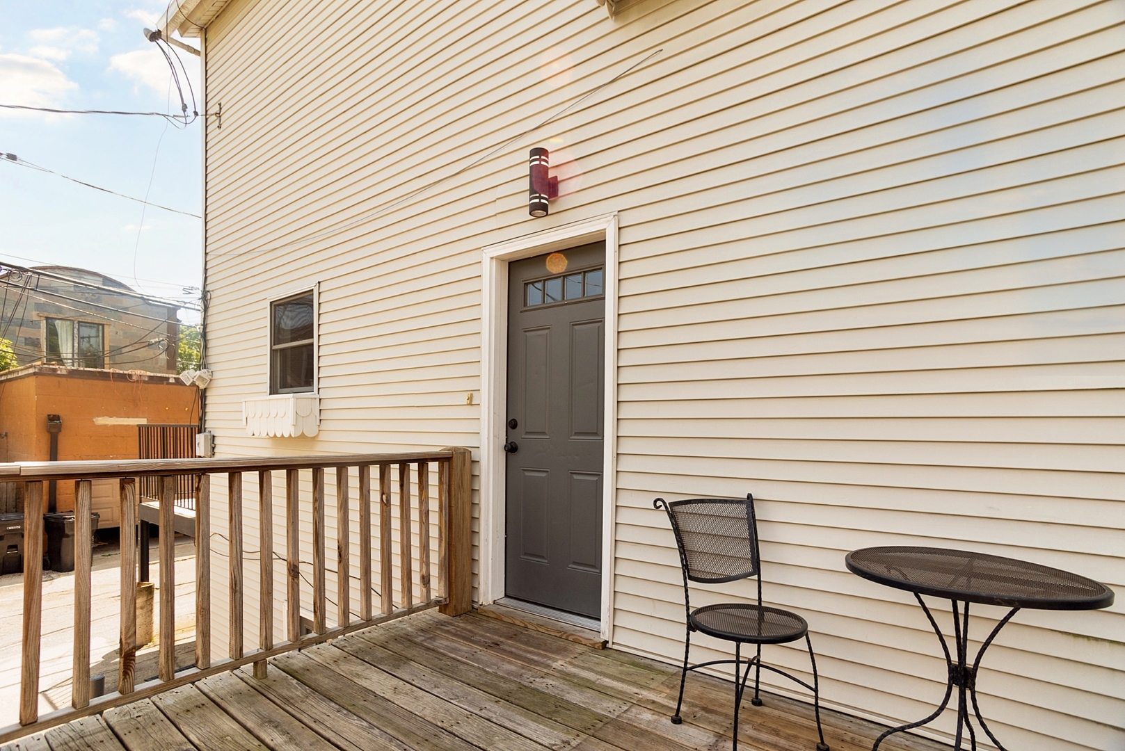 3015 N LEAVITT Street Unit: 3E