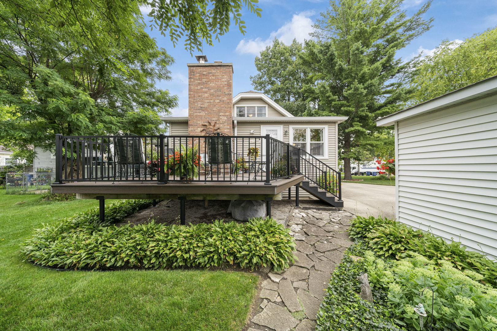 1313 Van Buren Avenue