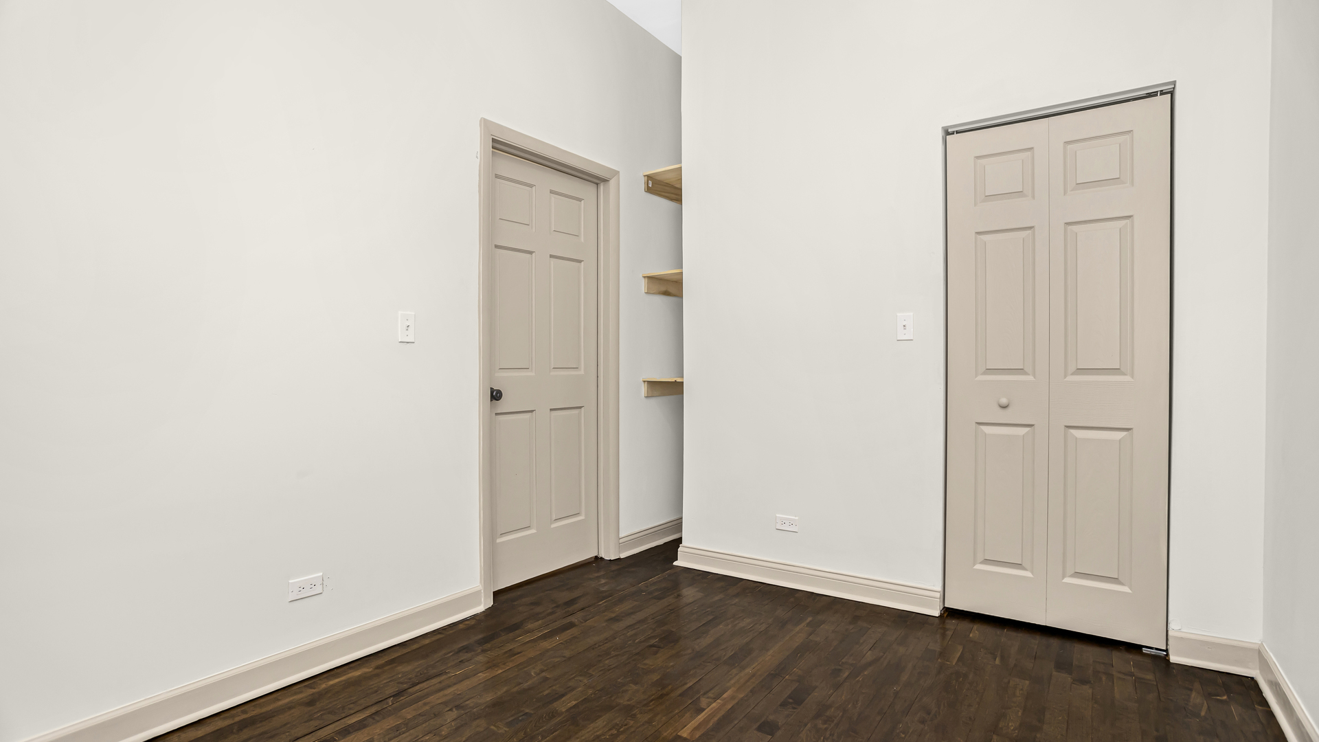 2634 W Cortez Street Unit: 2R