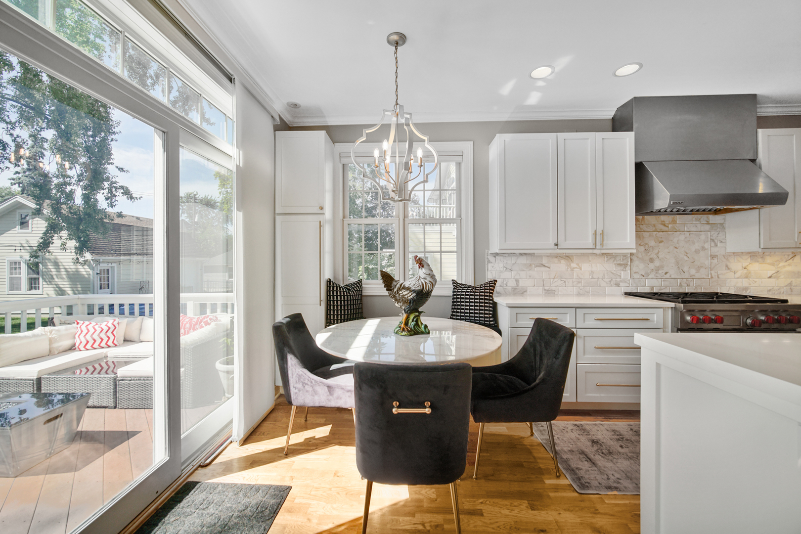 6818 N Oleander Avenue