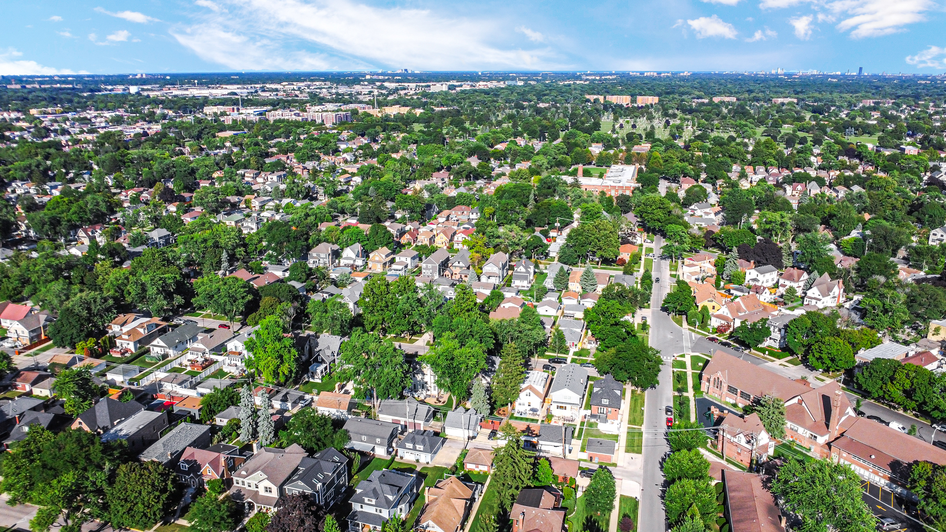 6818 N Oleander Avenue