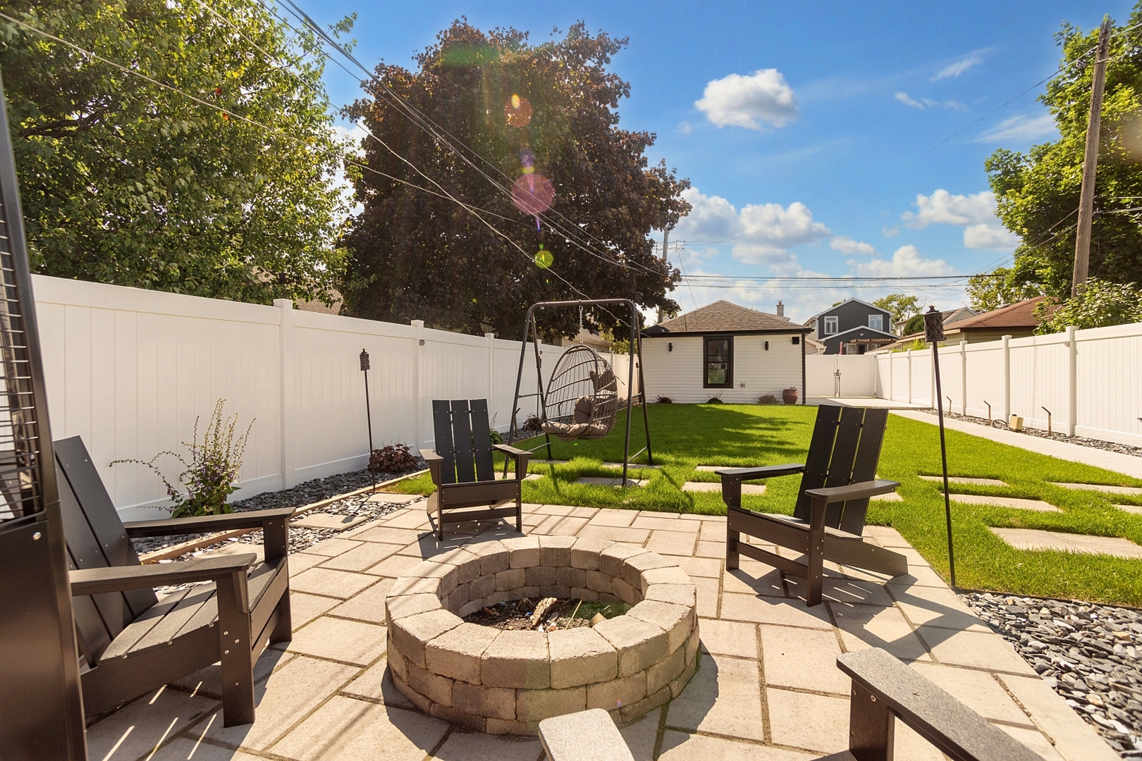 6522 N Natoma Avenue Unit: 1