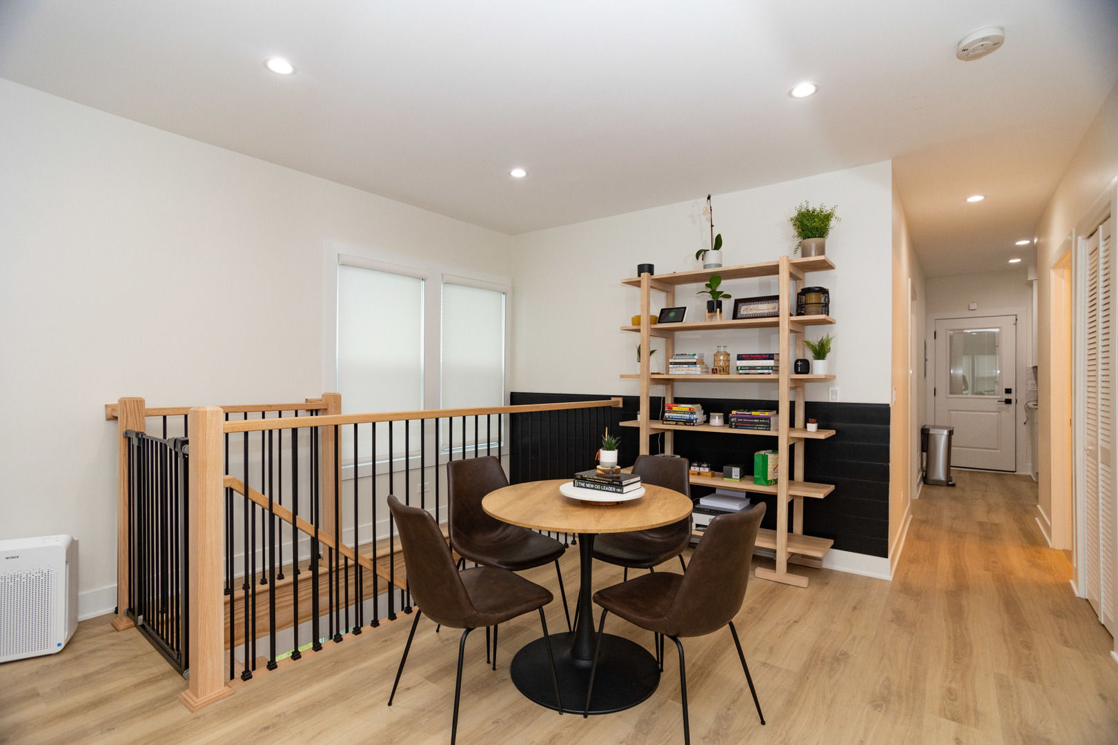 6522 N Natoma Avenue Unit: 1