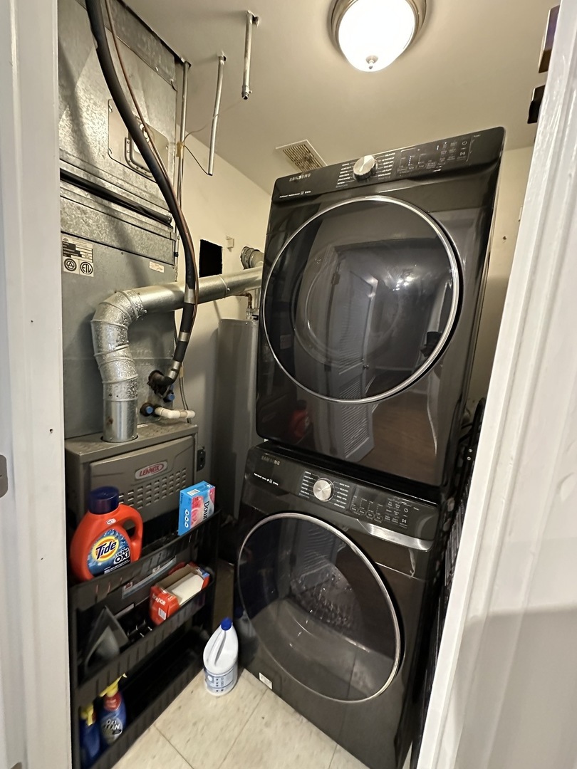 1539 N Wicker Park Avenue Unit: 1W