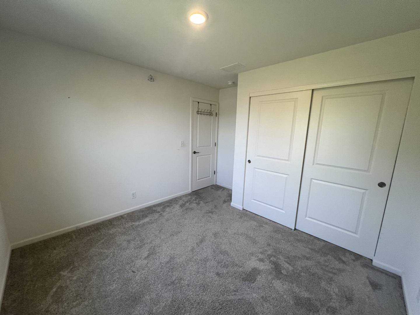 1842 Wren Road