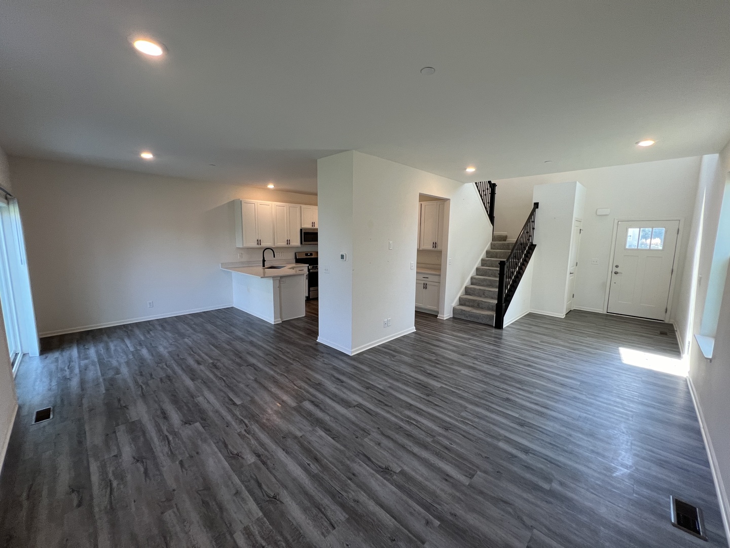 1842 Wren Road