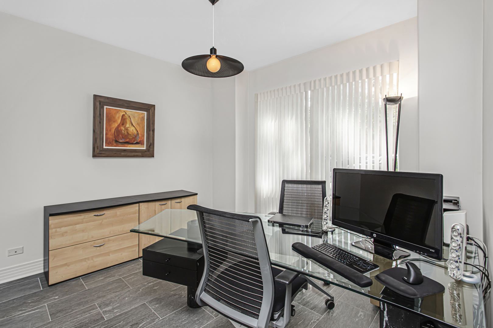 107 S Aberdeen Street