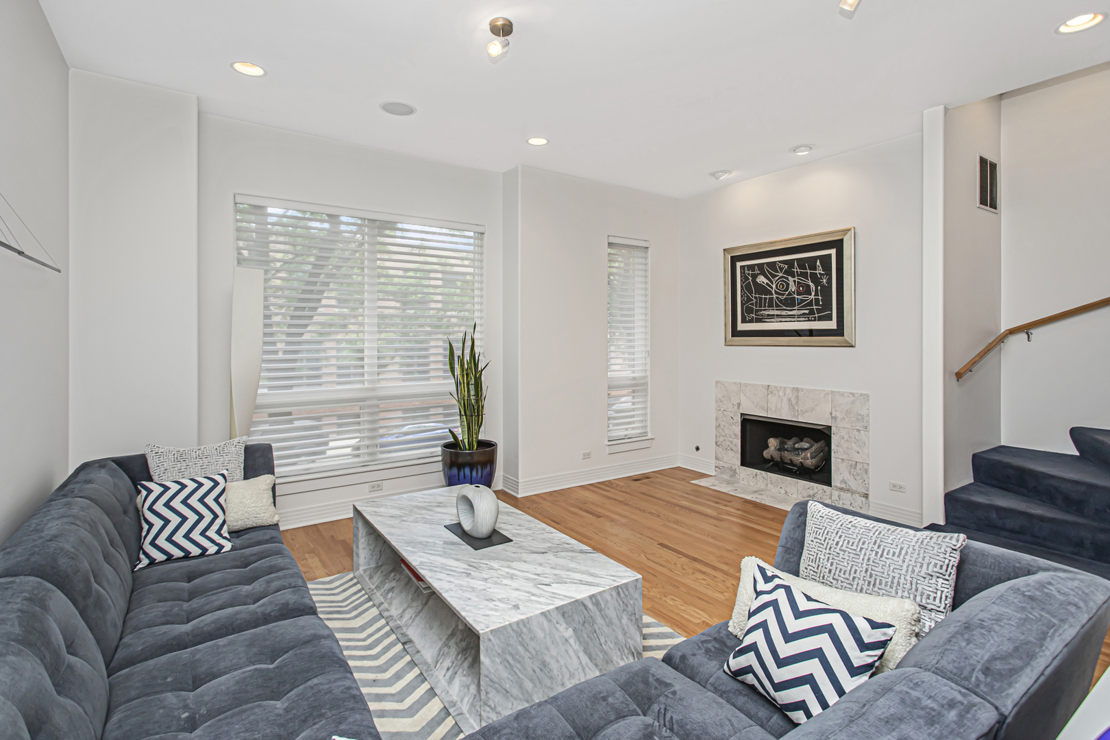 107 S Aberdeen Street