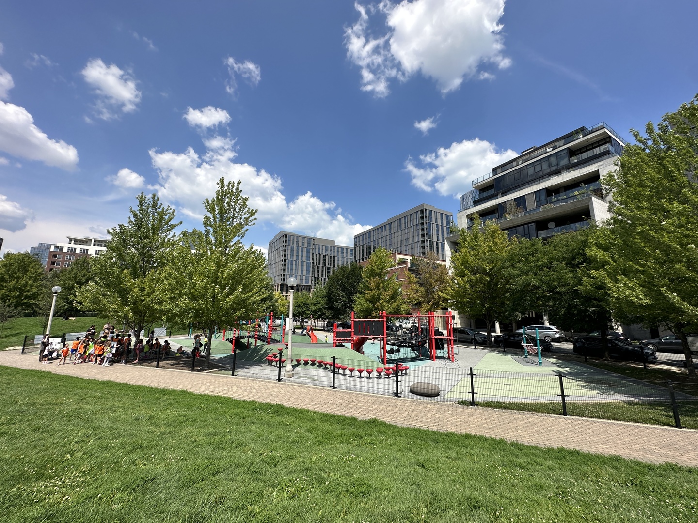 107 S Aberdeen Street