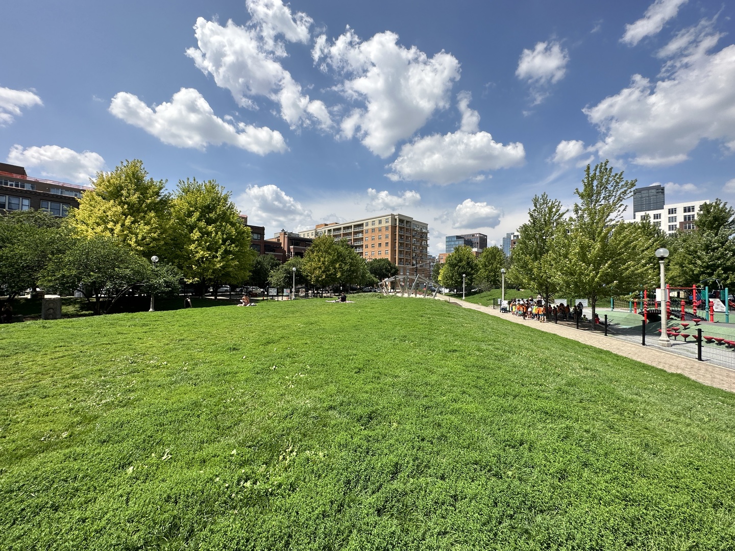 107 S Aberdeen Street