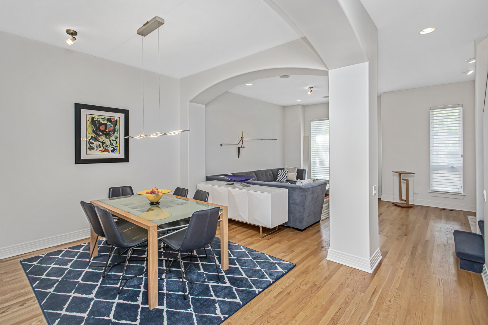 107 S Aberdeen Street