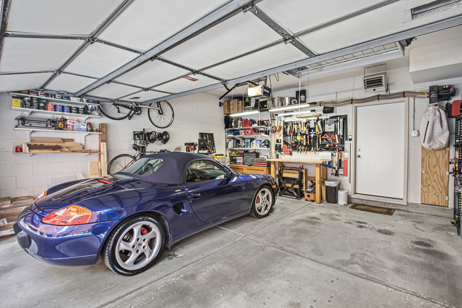 107 S Aberdeen Street