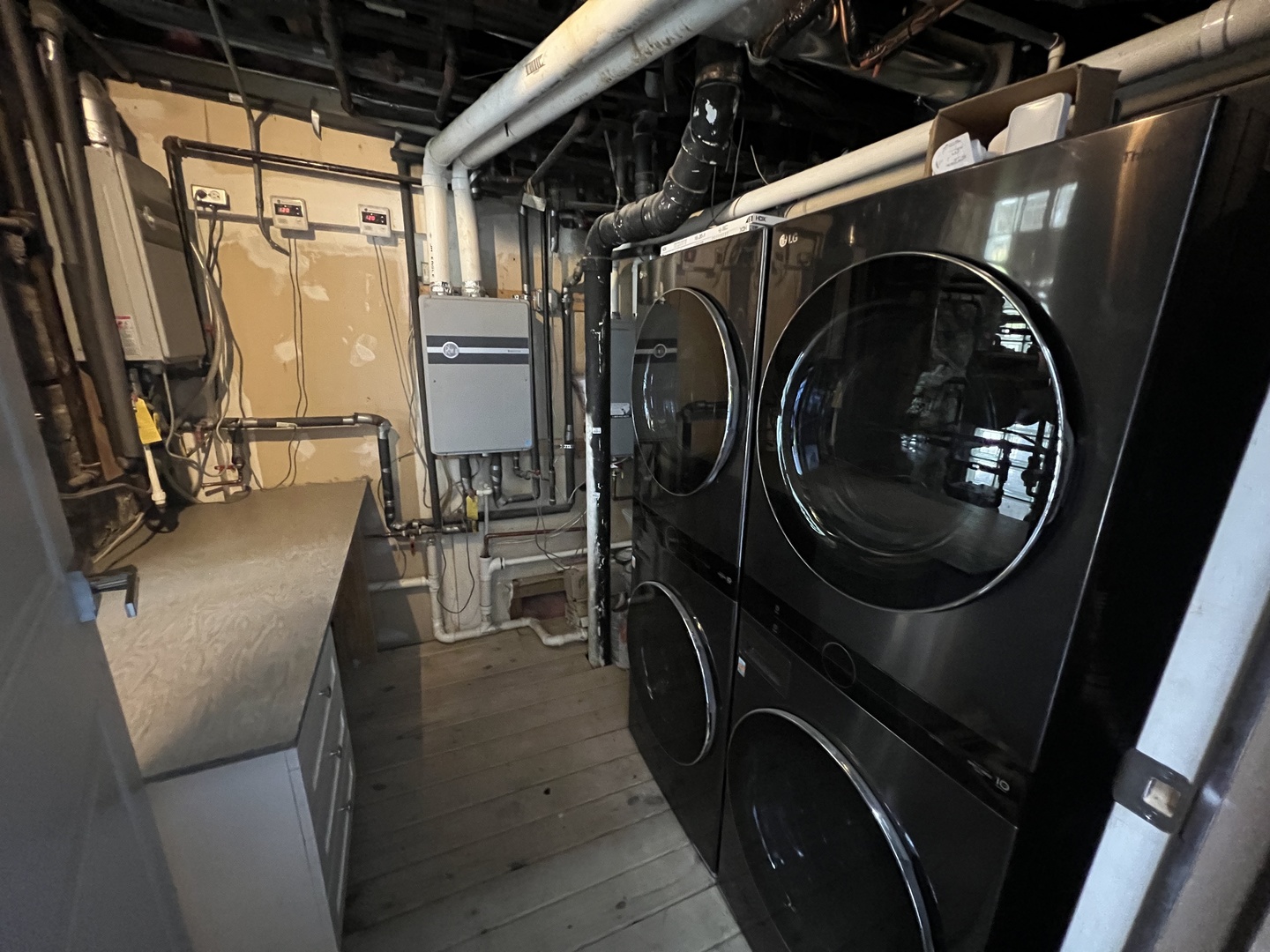 1227 W OHIO Street Unit: 1