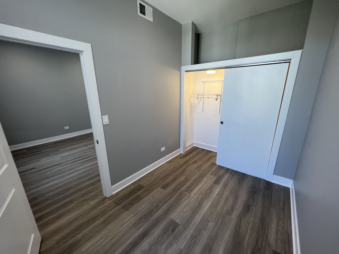 1227 W OHIO Street Unit: 1