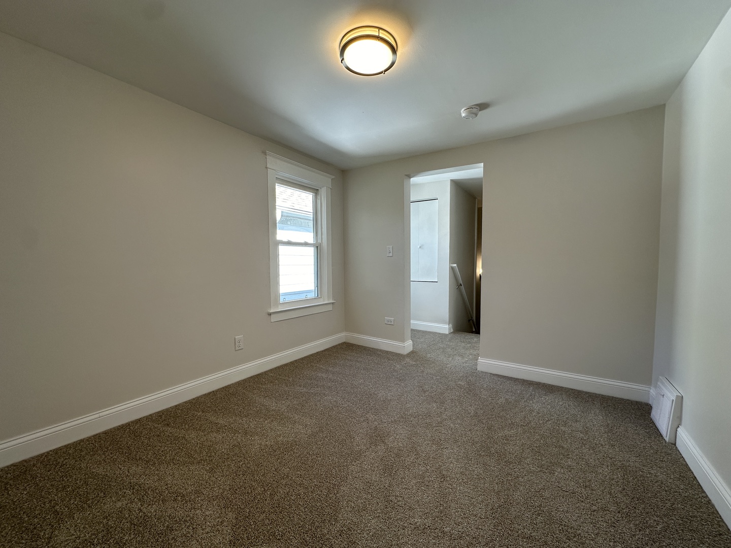 556 Caroline Place