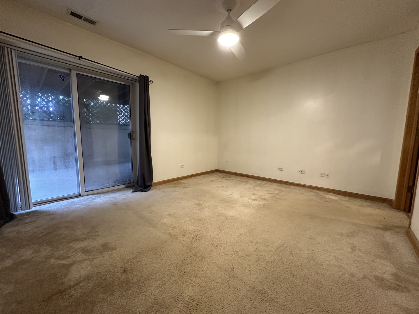 825 N May Street Unit: 1